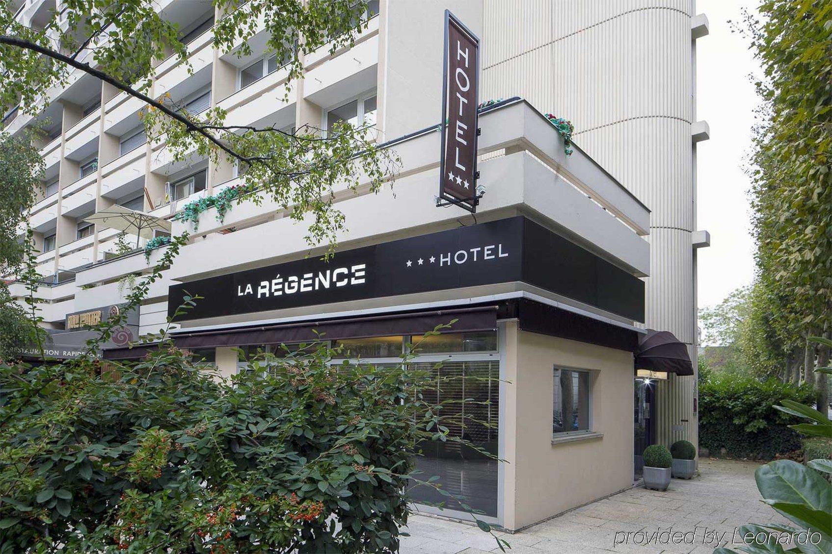Hotel La Regence Courbevoie Exterior foto