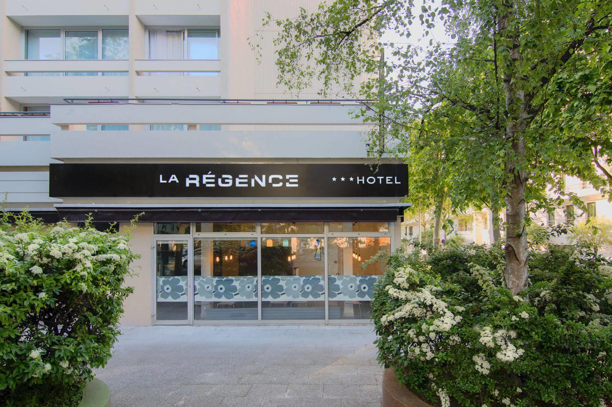 Hotel La Regence Courbevoie Exterior foto